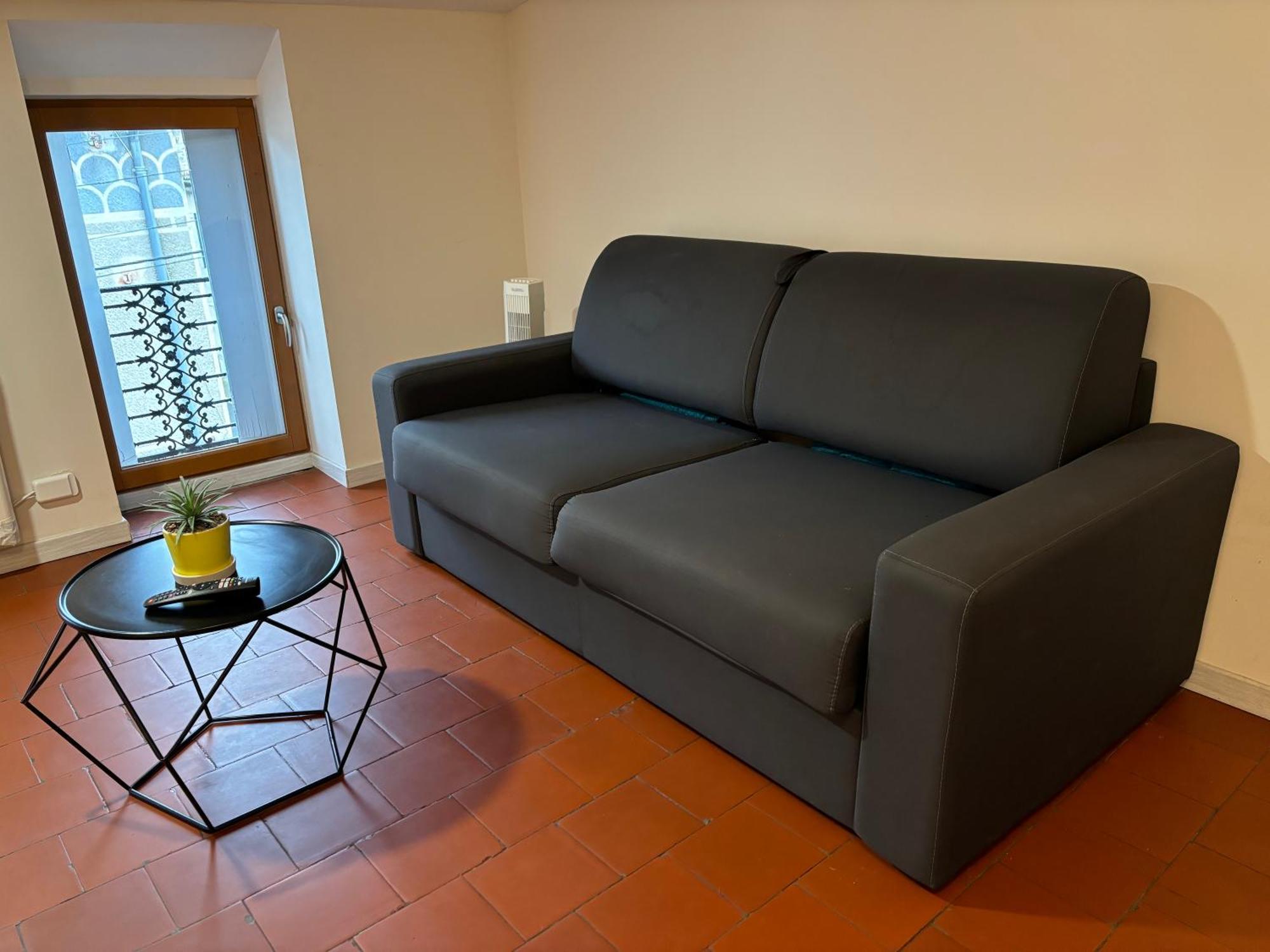 Fraichement Renove, Spacieux, Quartier Calme, Le Cocon De Lena Carcassonne Exterior foto